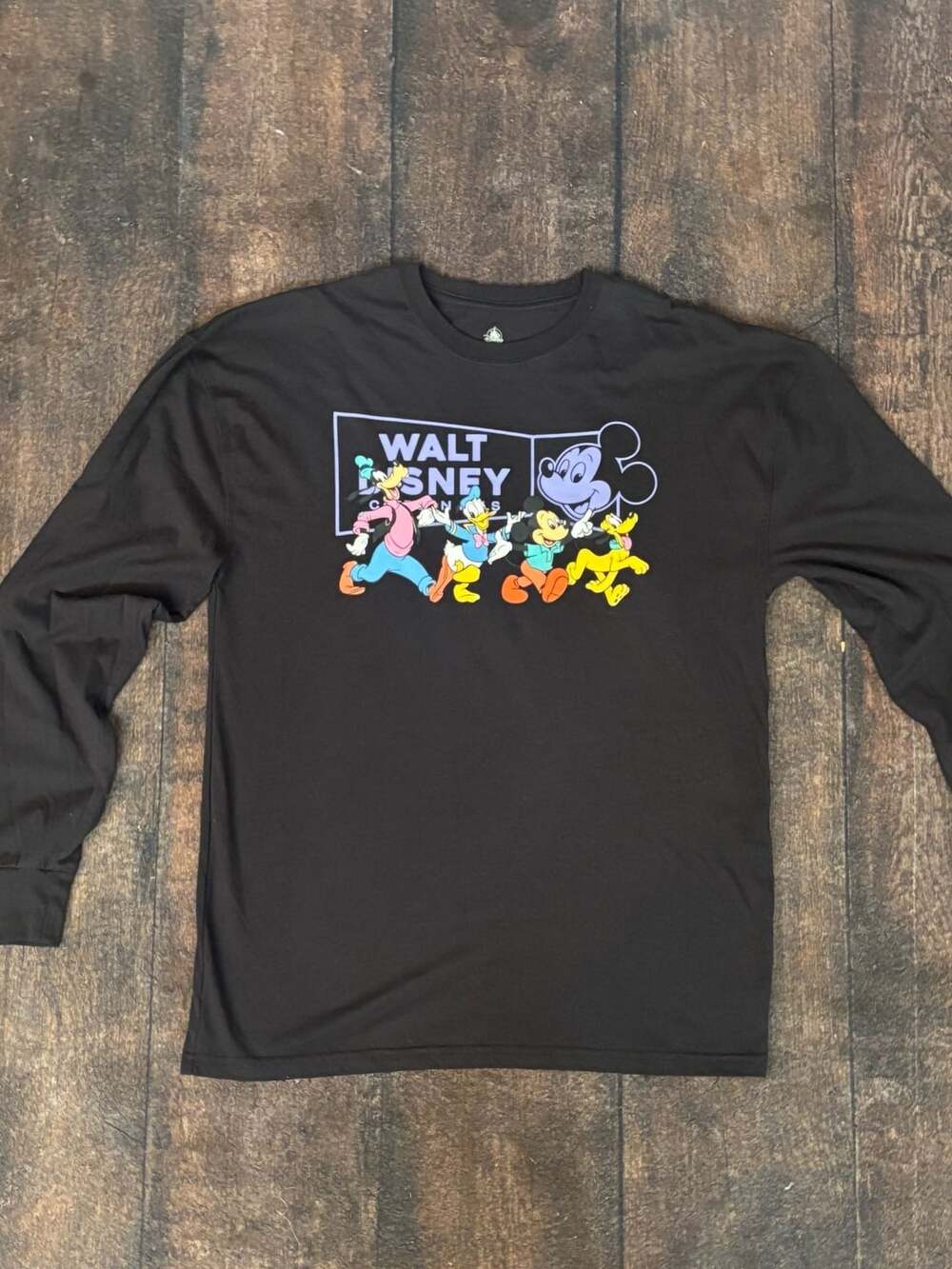 Disney Cartoon Pals Long Sleeve T-Shirt Size M Black